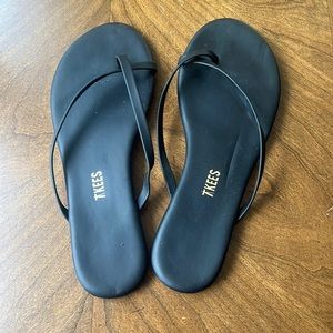 Tkees black sandals size 8